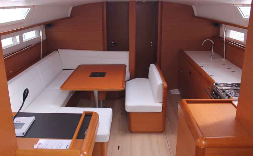 Photo Sun Odyssey 519