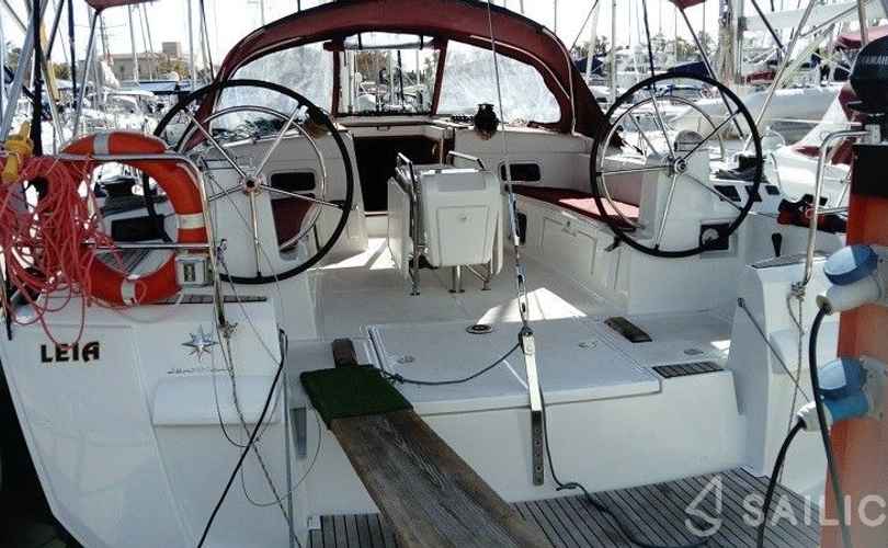 Sun Odyssey 519