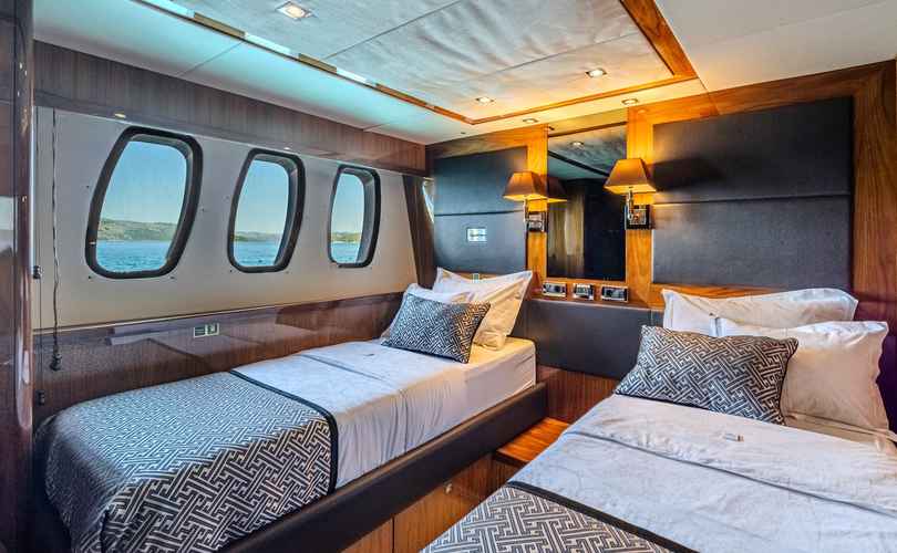 Photo Sunseeker 34m (2009)