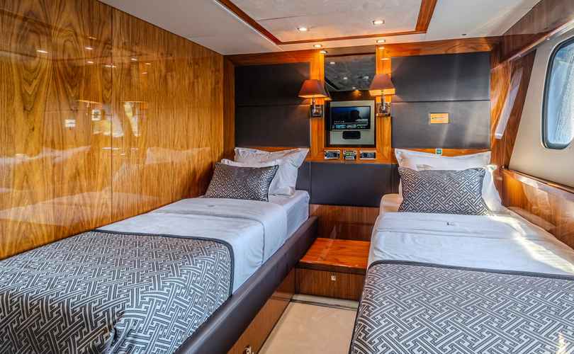 Photo Sunseeker 34m (2009)