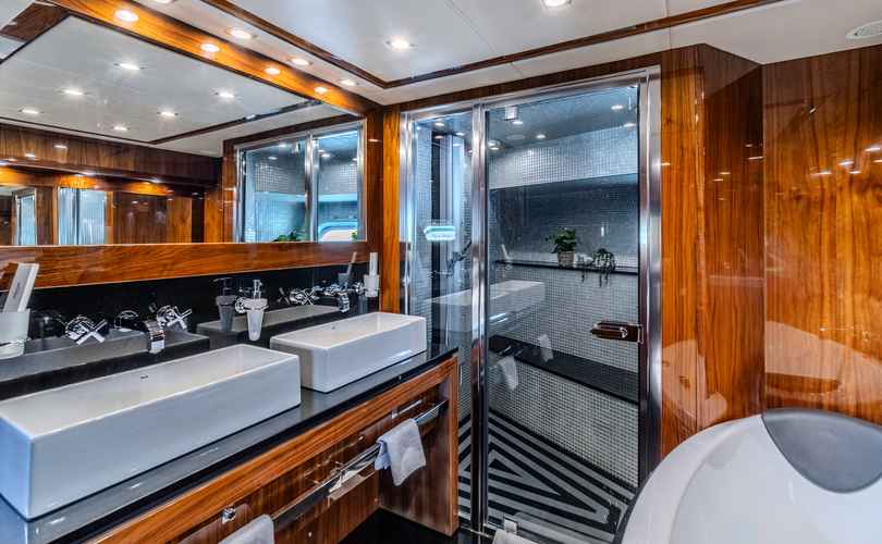 Photo Sunseeker 34m (2009)