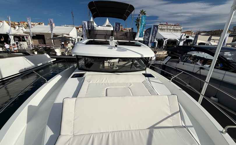 Photo Swift Trawler 37 fly (2026)