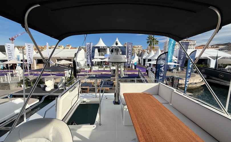 Photo Swift Trawler 37 fly (2026)