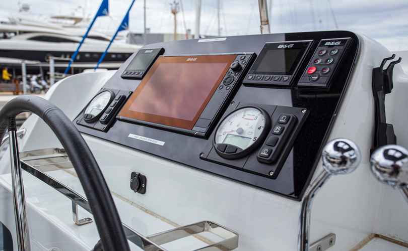 Lagoon 42