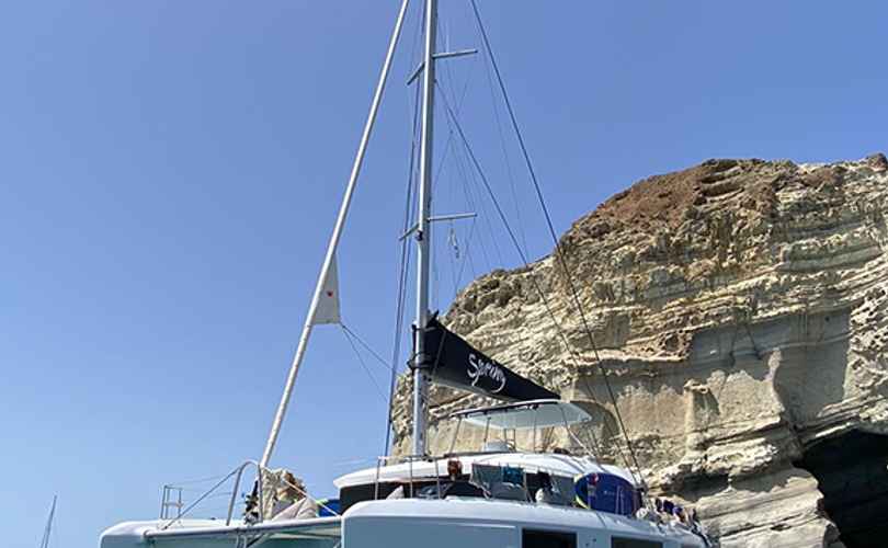 Lagoon 51