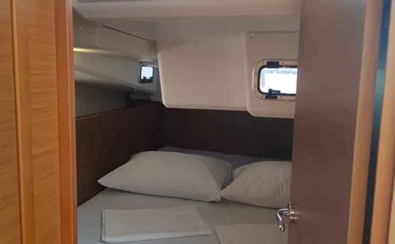 Sun Odyssey 440