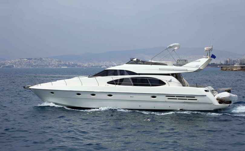 Photo Azimut 71 (2008)