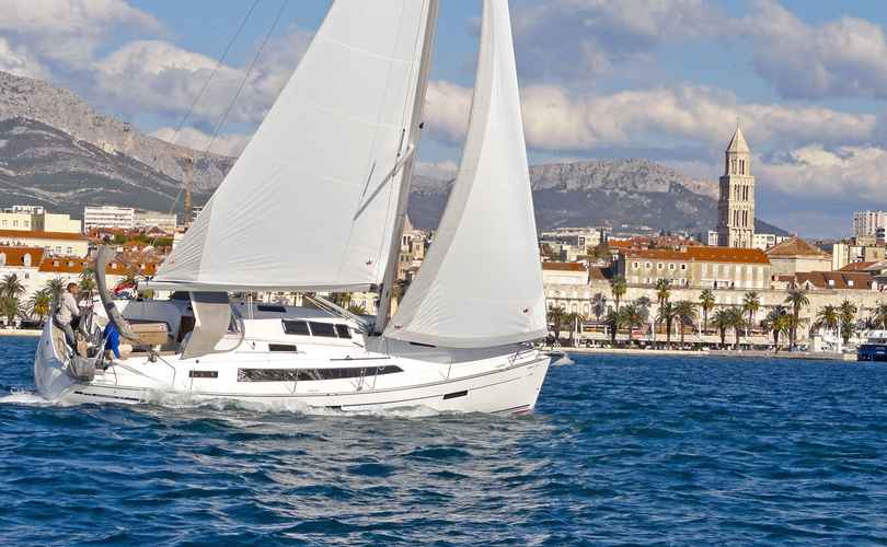 Photo Bavaria Cruiser 37 (2020)