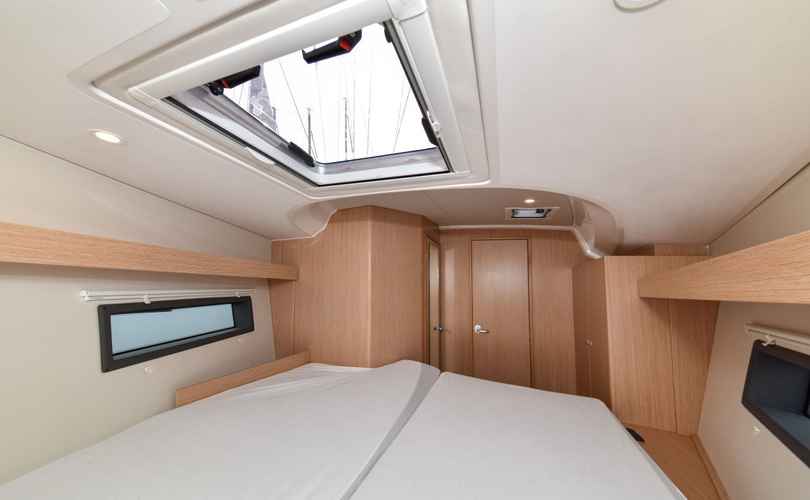 Photo Bavaria C42 (2023)