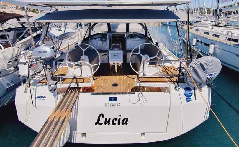 Photo Bavaria C42 (2021)