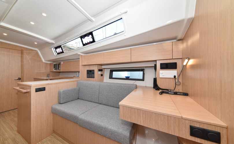 Photo Bavaria C42 (2023)