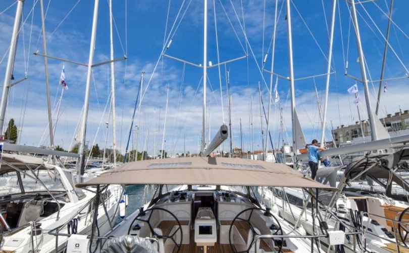 Photo Bavaria C42 (2023)