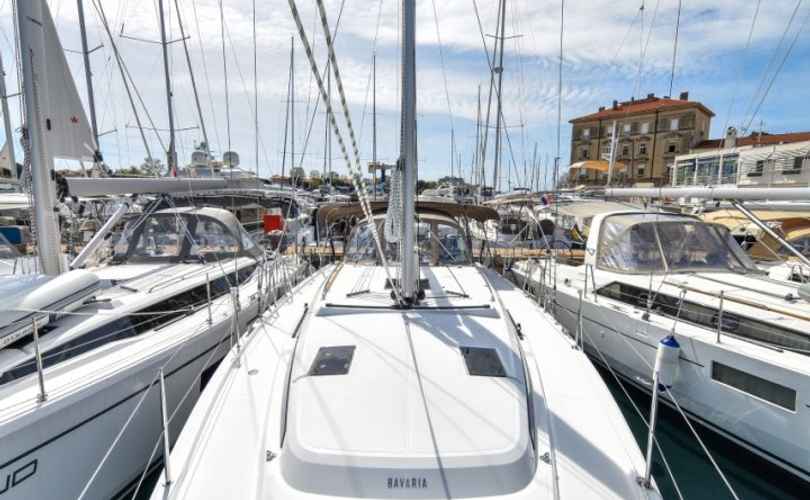 Photo Bavaria C42 (2023)