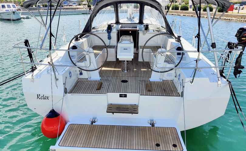 Photo Bavaria C42 (2023)
