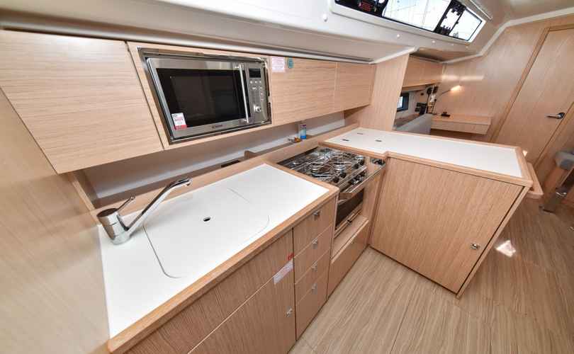 Photo Bavaria C42 (2023)