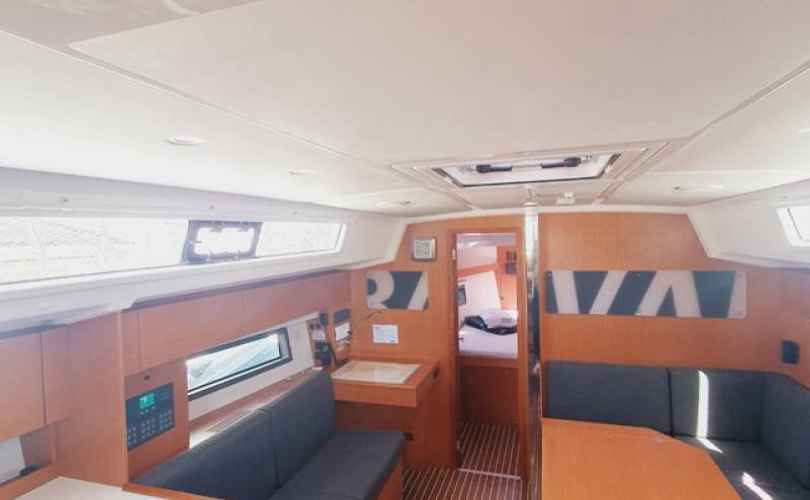 Photo Bavaria C42 (2021)