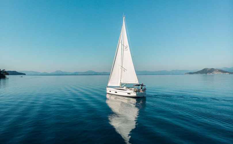 Photo Bavaria C42 (2021)