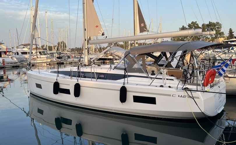 Bavaria C42