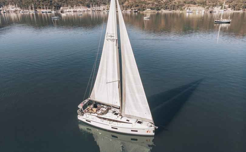 Photo Bavaria C42 (2022)