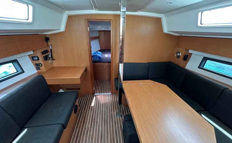 Photo Bavaria C42 (2023)