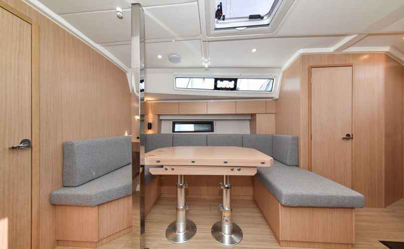 Photo Bavaria C42 (2023)