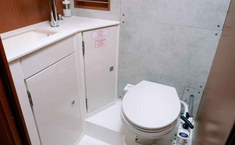 Photo Bavaria C42 (2021)