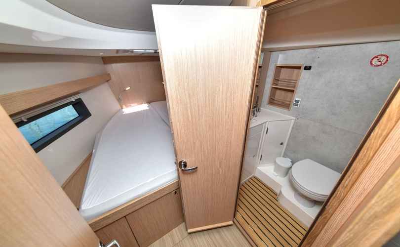 Photo Bavaria C42 (2023)