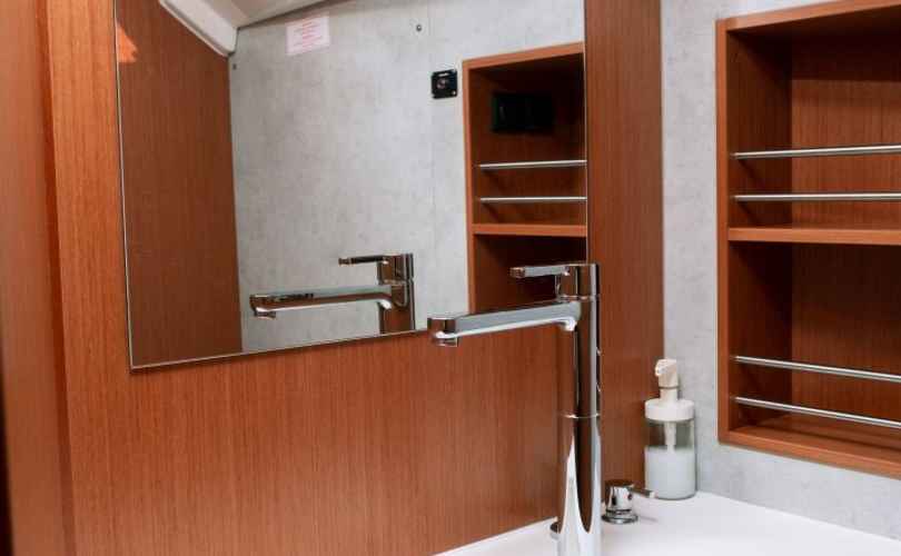 Photo Bavaria C42 (2021)