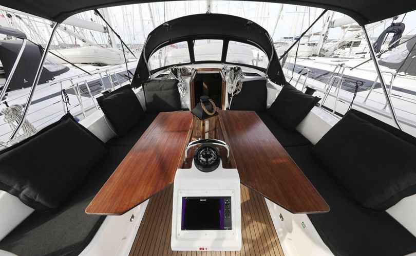 Bavaria Cruiser 46