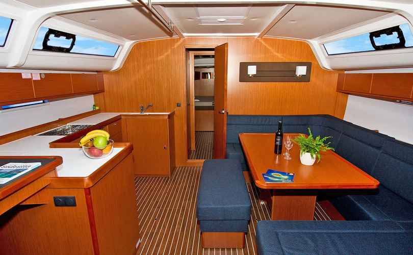 Bavaria Cruiser 51