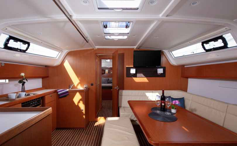 Bavaria Cruiser 51