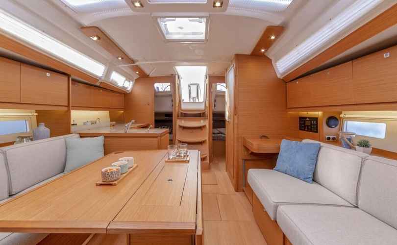 Dufour 390 Grand Large