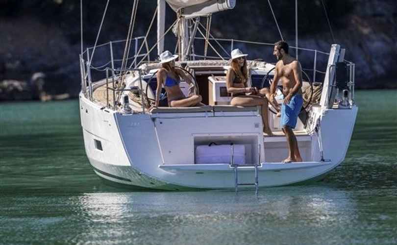 Dufour 390 Grand Large