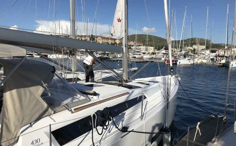 Photo Dufour 430 Grand Large (2019)