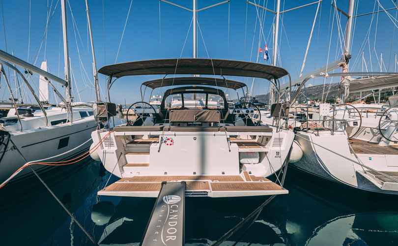 Dufour 470