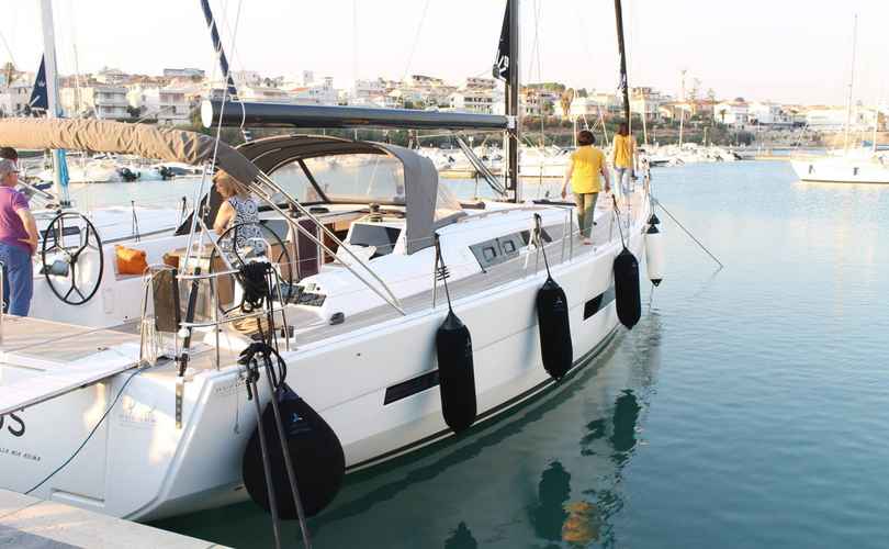 Dufour 56 Exclusive