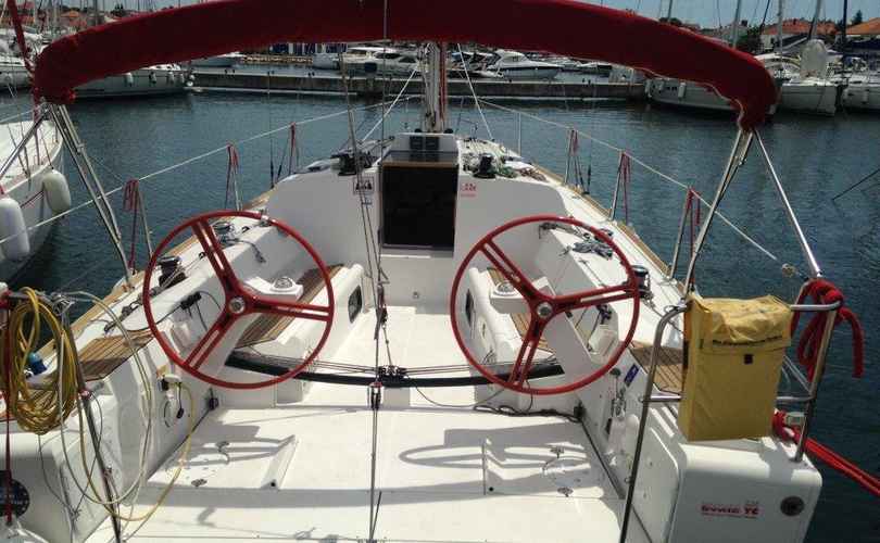 Photo Elan 350 (2012)