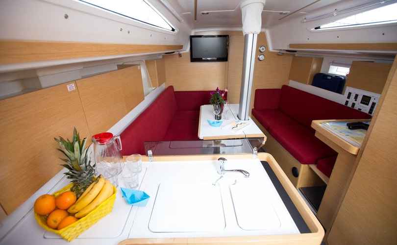 Photo Elan 350 (2012)