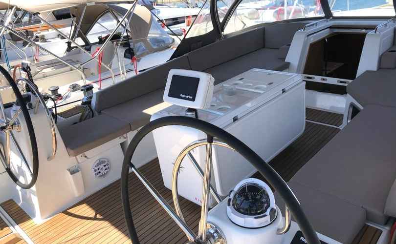 Jeanneau 54