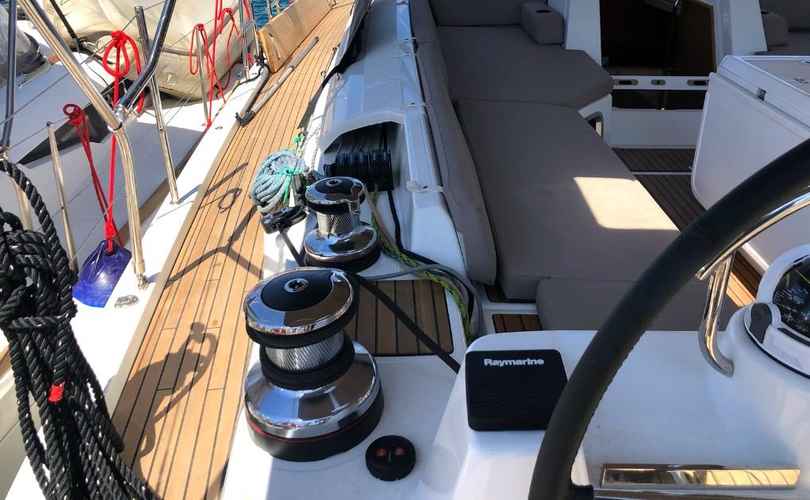 Jeanneau 54