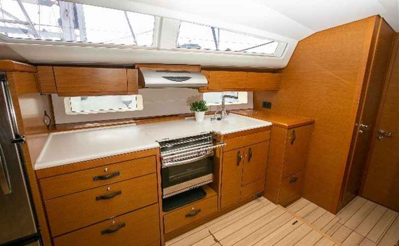 Jeanneau 54