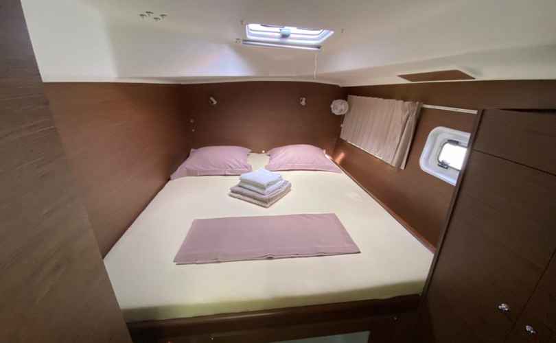 Lagoon 380