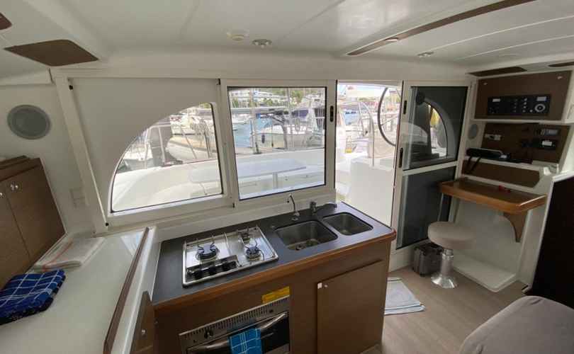 Lagoon 380