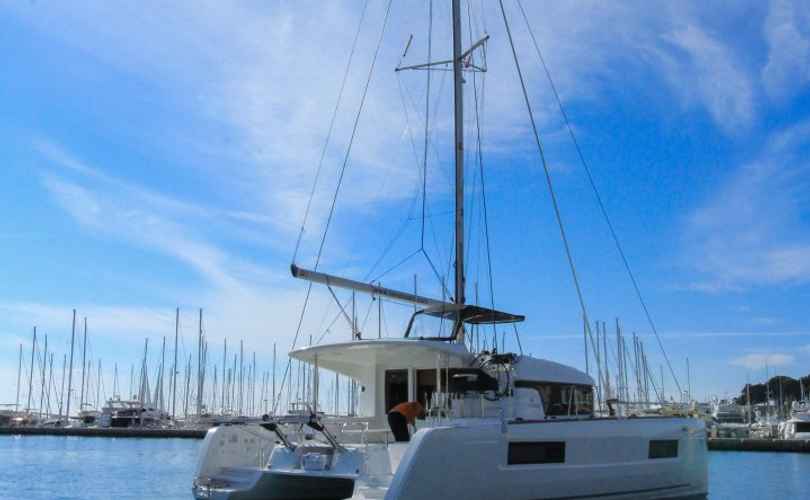 Lagoon 40