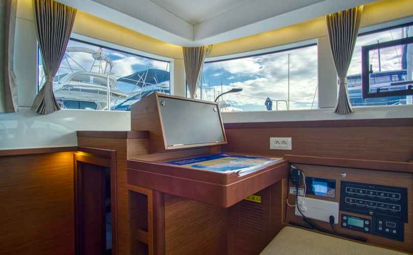 Lagoon 40