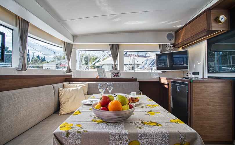 Lagoon 40