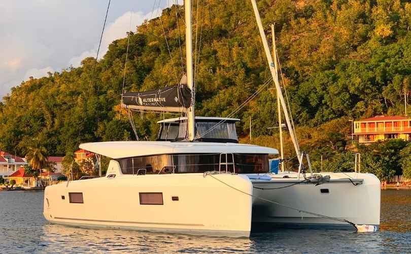 Lagoon 42