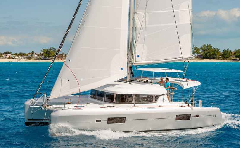 Lagoon 42