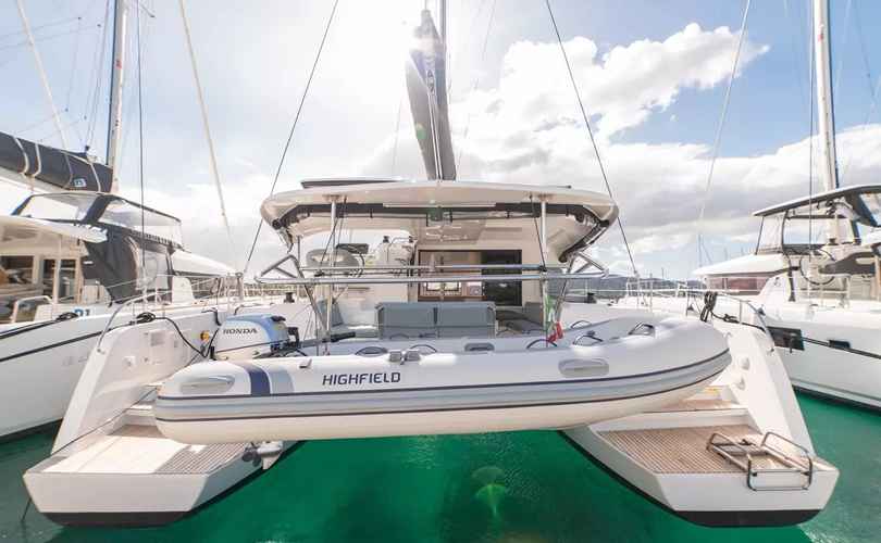 Lagoon 42