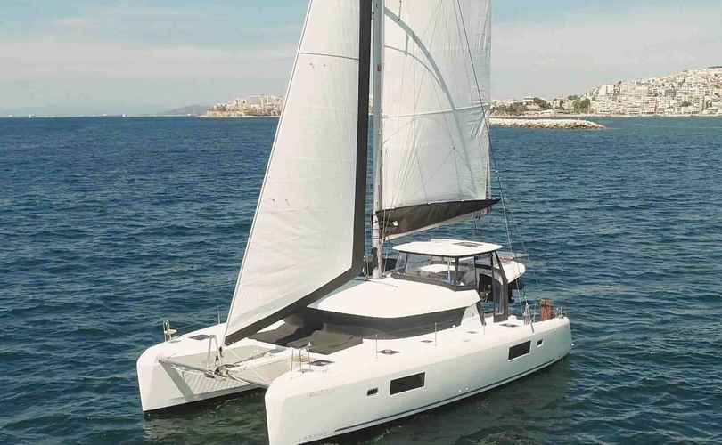 Lagoon 42
